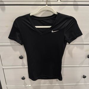 Nike short sleeve top